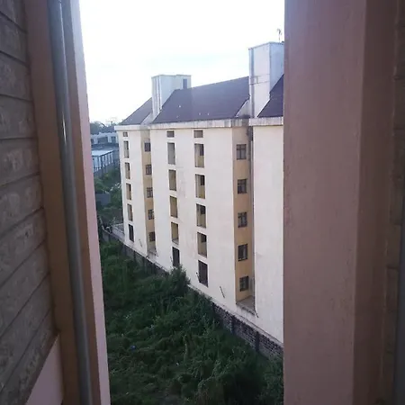 Reddz Apartment Nairobi South B Buitenkant foto
